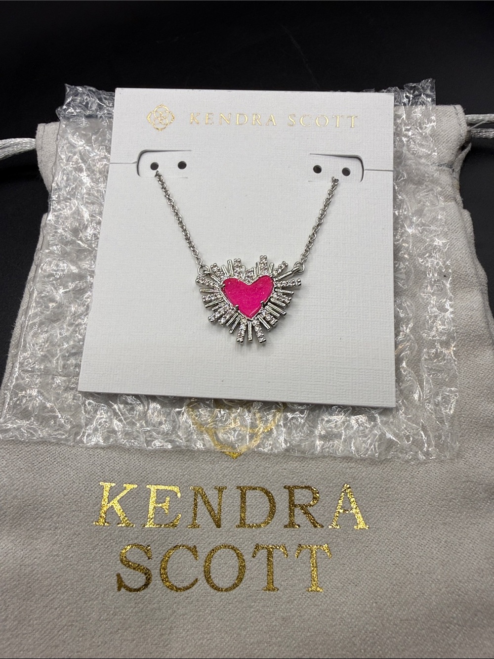 Dolly Parton x Kendra Scott Ari Heart  Pendant Necklace